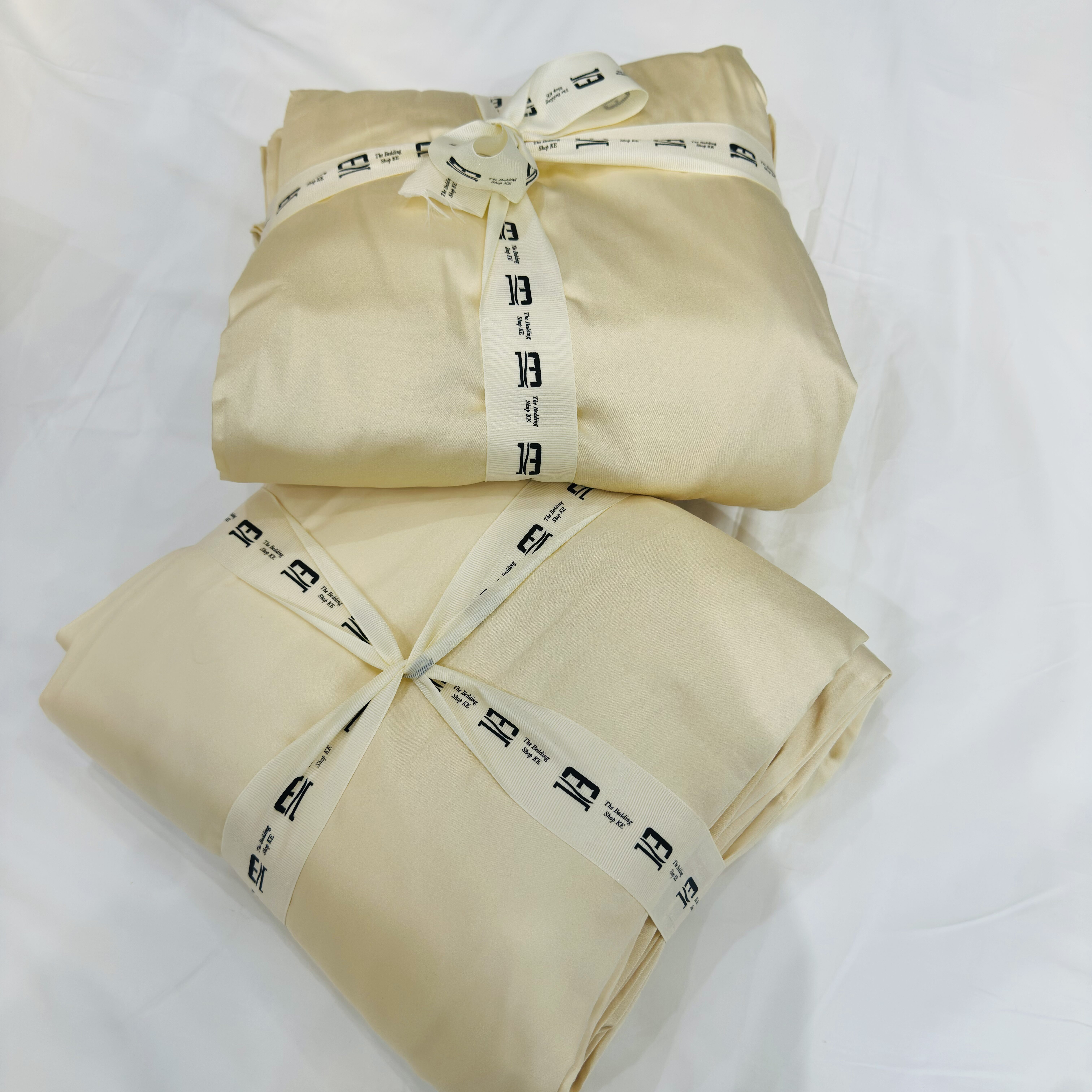 The Luxe Collection 100% Egyptian Cotton Bedsheet Set - Beige - Image 2