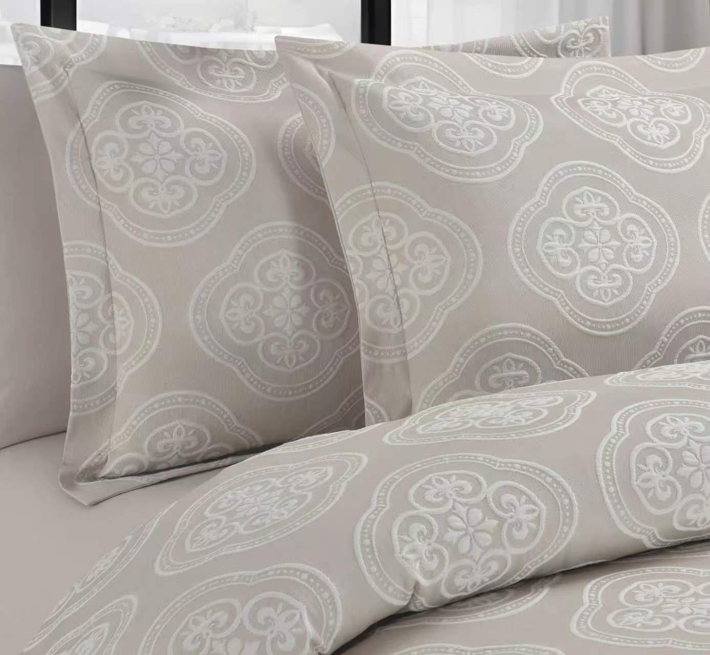 The Jacquard Cotton Linen Duvet Cover Set - Beige - Image 2