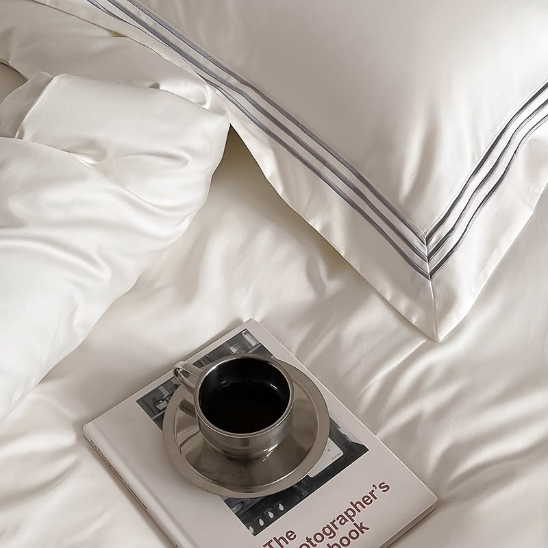 The Mayfair Luxury Embroidery Bedding Set - White - Image 4