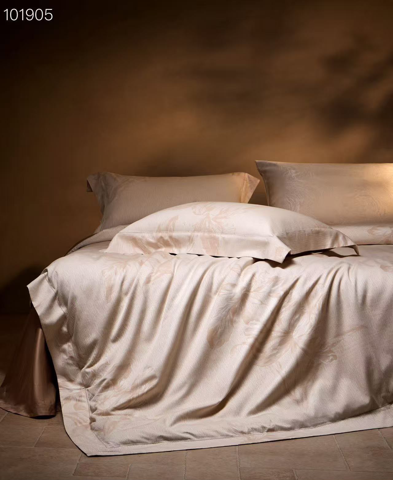 The Maison Egyptian Cotton Bedding Set - Beige